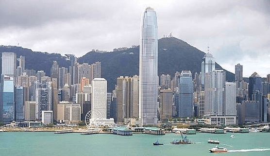 From Glory to Gloom: Hong Kong Fails the 'ISO 9000' Standard (Edward Chin)